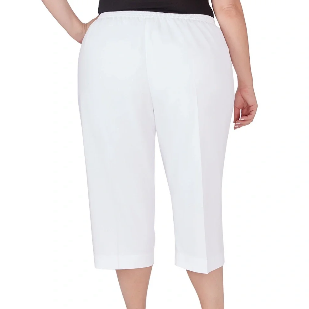 Alfred Dunner Women’s Plus Size Paradise Island Twill Capri White 24W - Picture 3 of 3